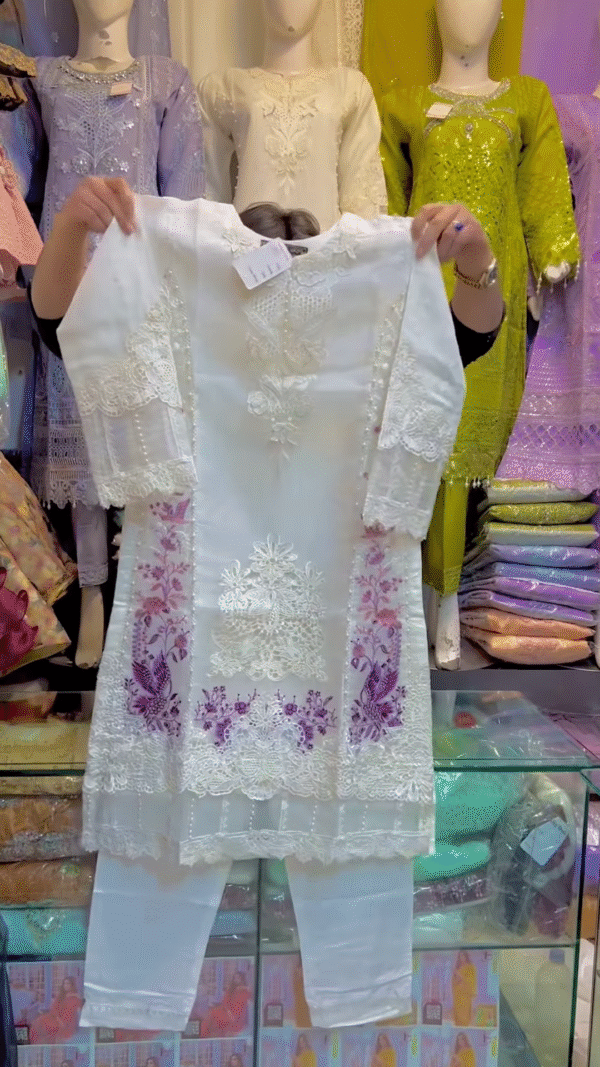 Elegant White Embroidered Lawn Suit – Summer Collection