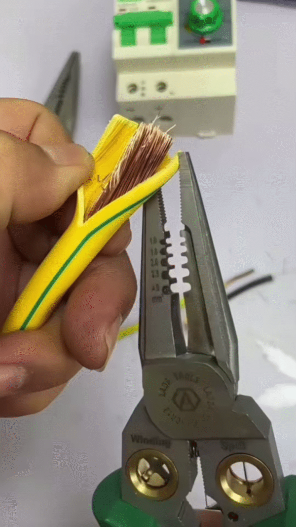 🔧 Precision Multi-Function Pliers – Power in Your Palm ⚙️ - Image 5